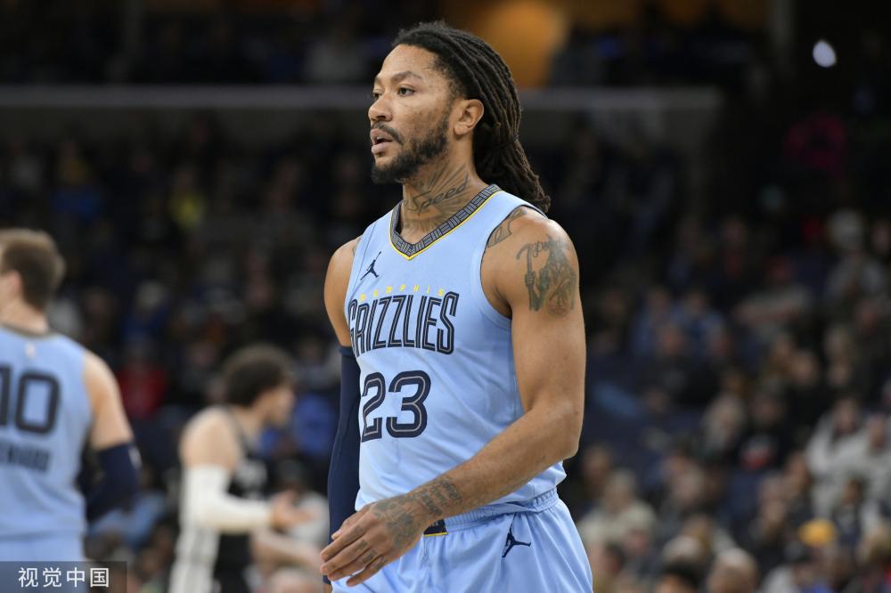 中的普遍趋 中的普遍趋