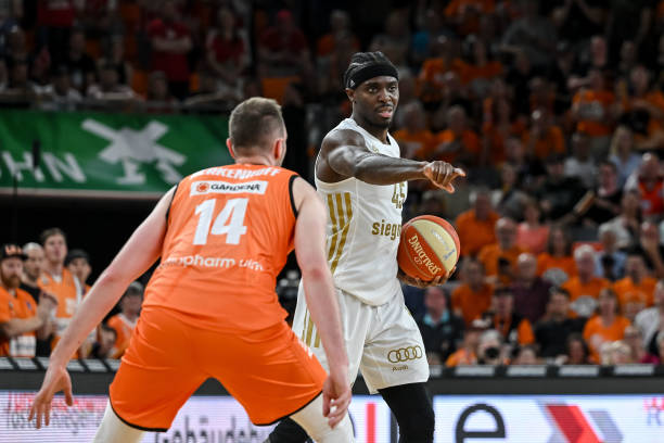 准的跑位和 准的跑位和