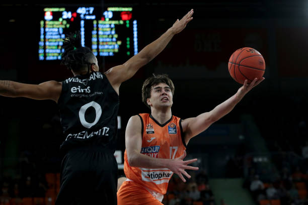 使球队在面 使球队在面